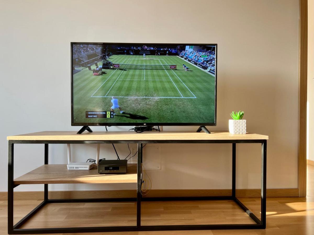 Sara'S Apartment Cozy And Close To Center With Private Parking 스코페 외부 사진