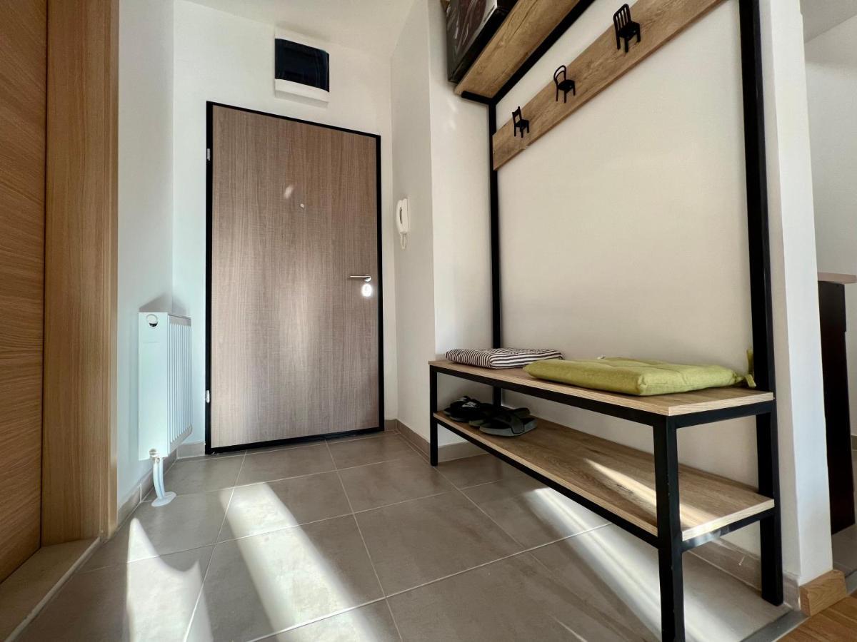 Sara'S Apartment Cozy And Close To Center With Private Parking 스코페 외부 사진