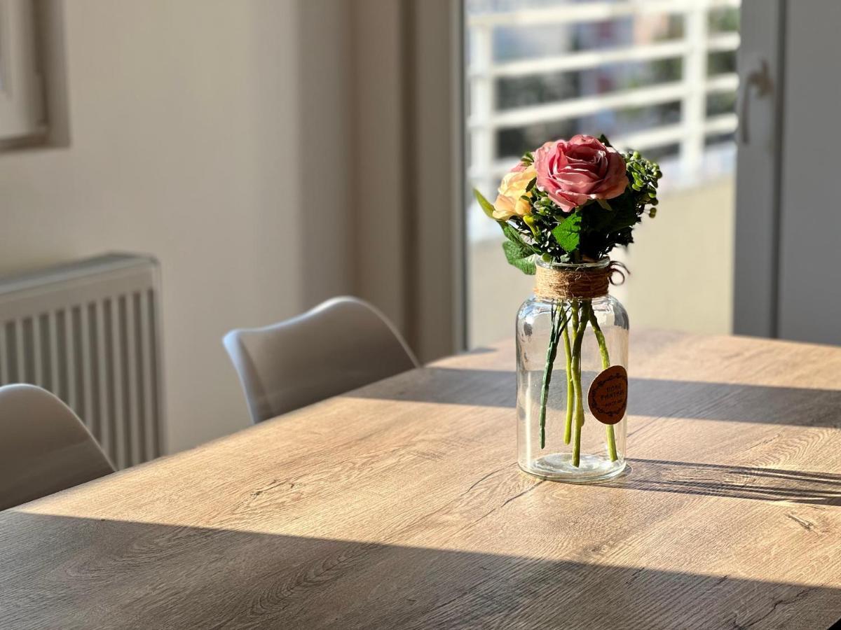 Sara'S Apartment Cozy And Close To Center With Private Parking 스코페 외부 사진